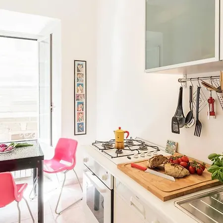 La Bella Vita - Trastevere Apartment *
